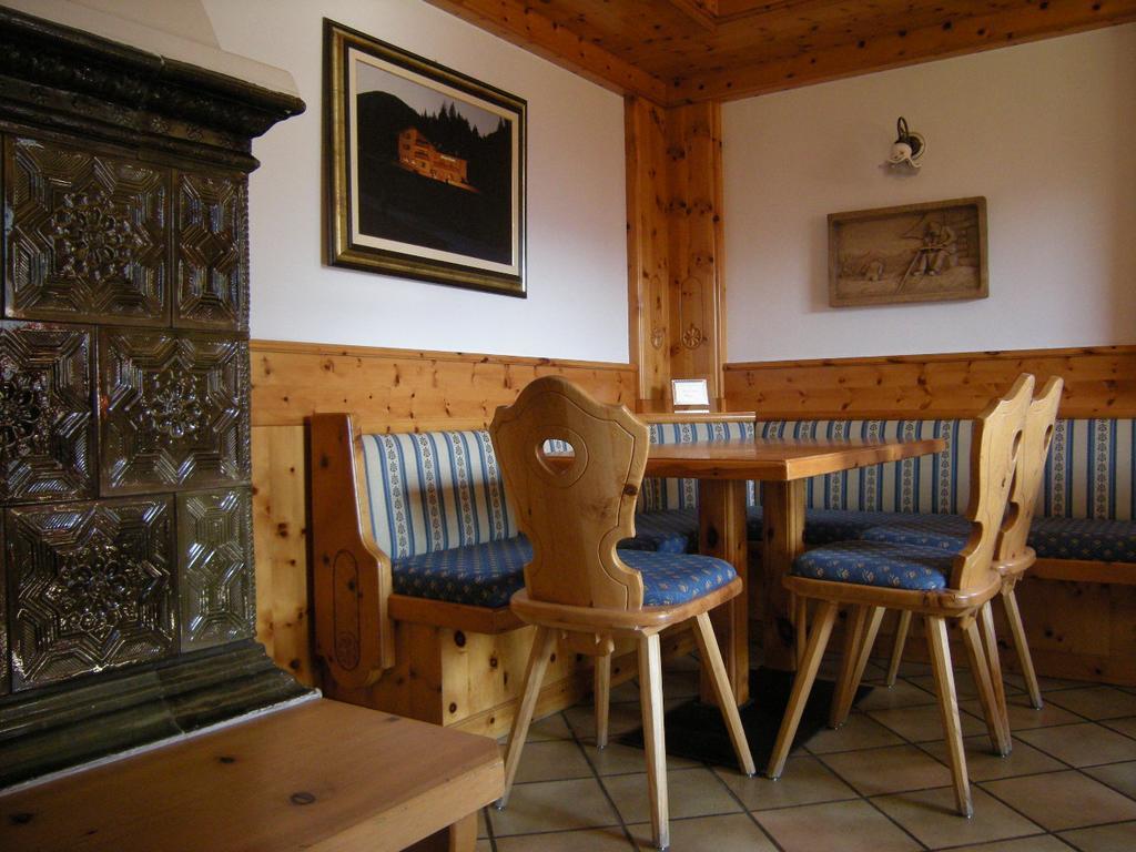 Albergo Pozzole Stava エクステリア 写真
